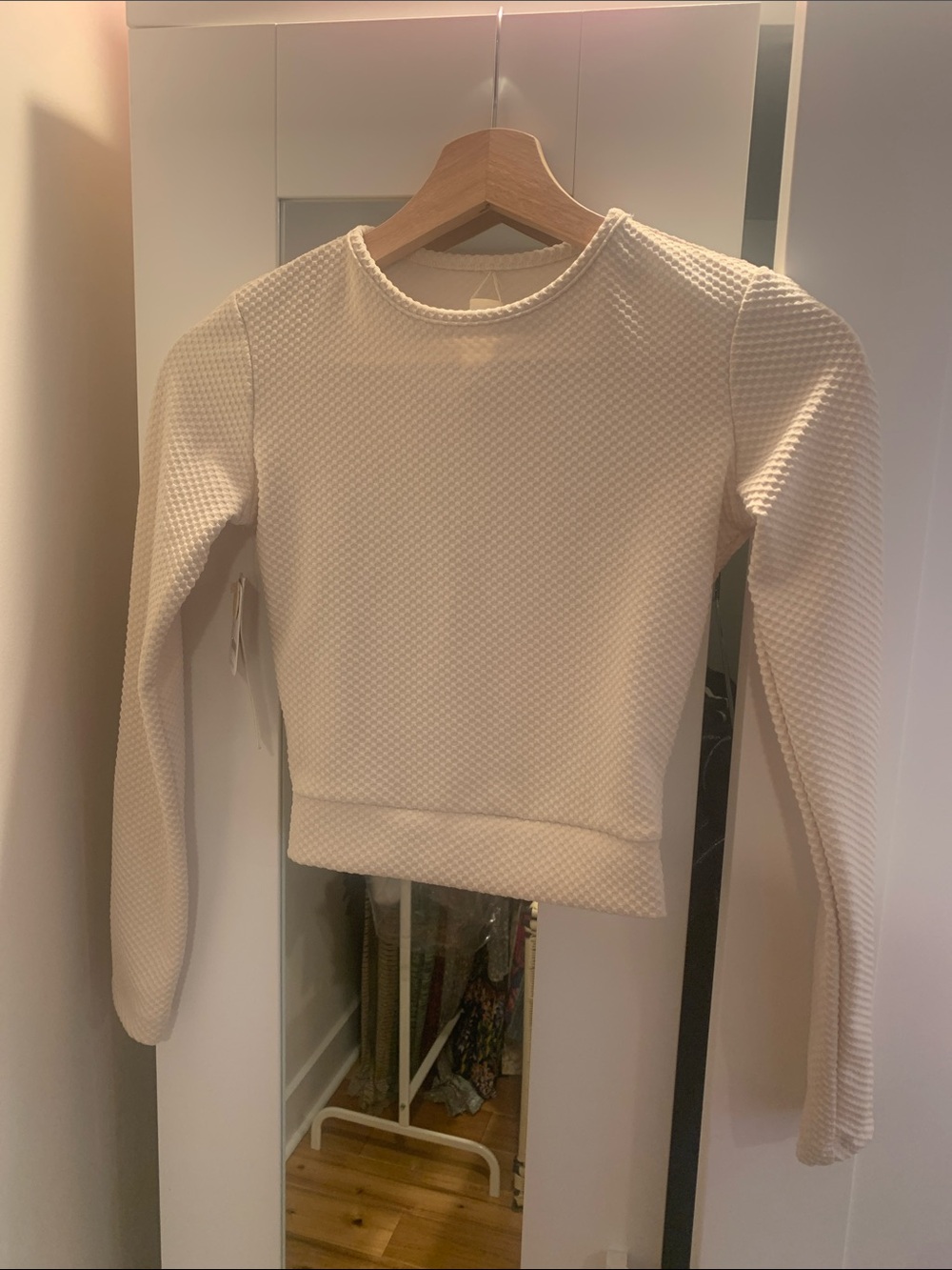 NWT Seea cropped rashguard long-sleeve women’s surf swim top UPF 50